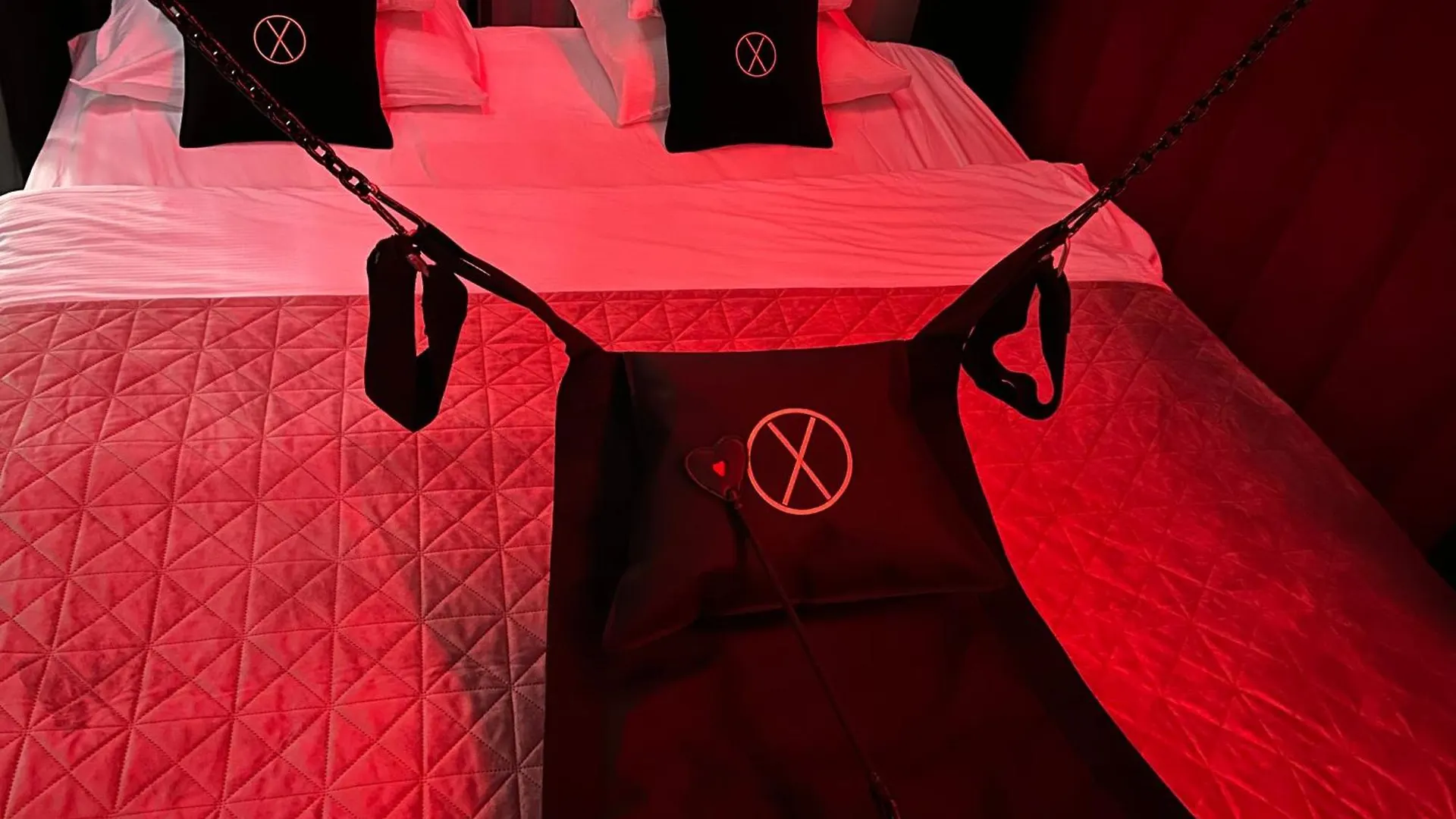 Exclusive Bdsm Apartment Krakow - Adults Only